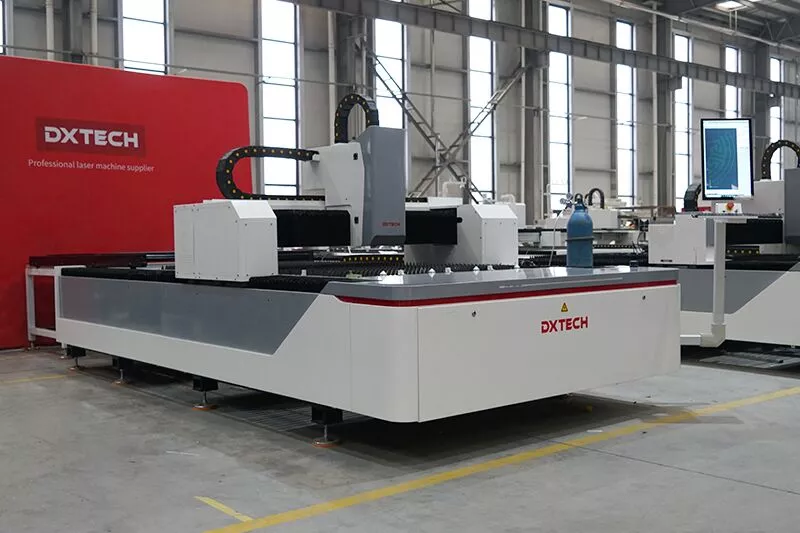 CF-Co2Fiber-metal-laser-cutting-machine-for-sale-2