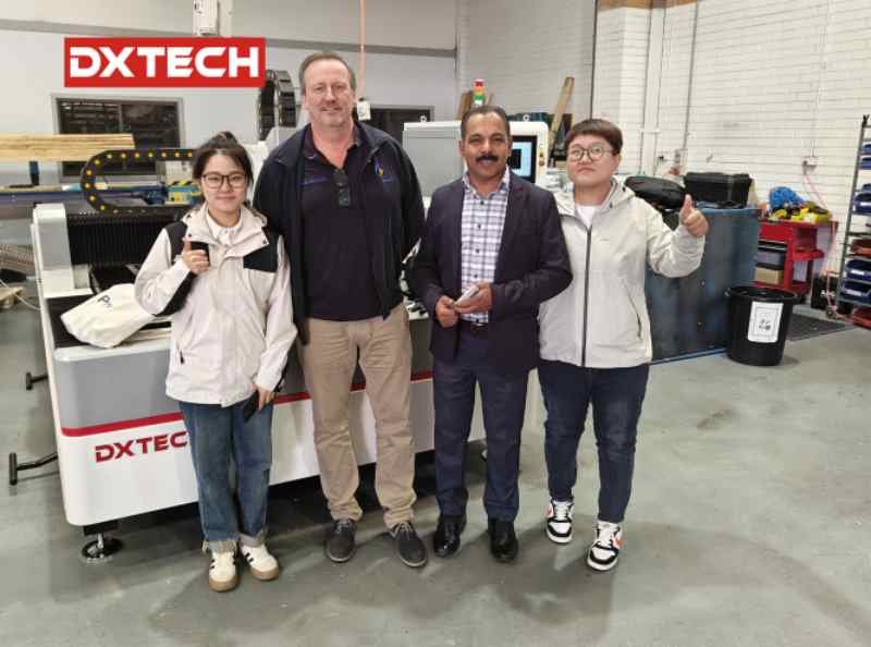 customer-laser-cutting-machine-for-sale-metal-laser-cutter2